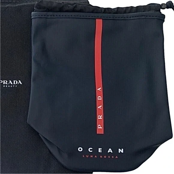 Prada - Picture 8 of 8